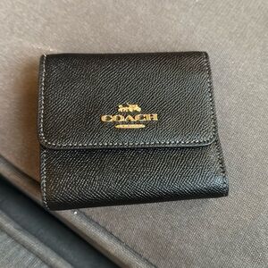 Coach tri fold wallet new with tags